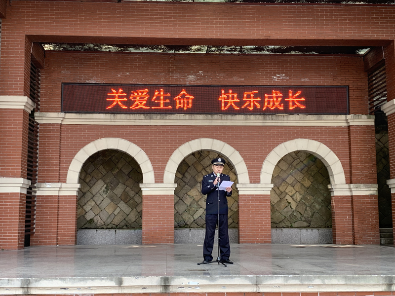 法制宣讲1.jpg