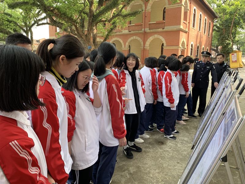 现场介绍.jpg